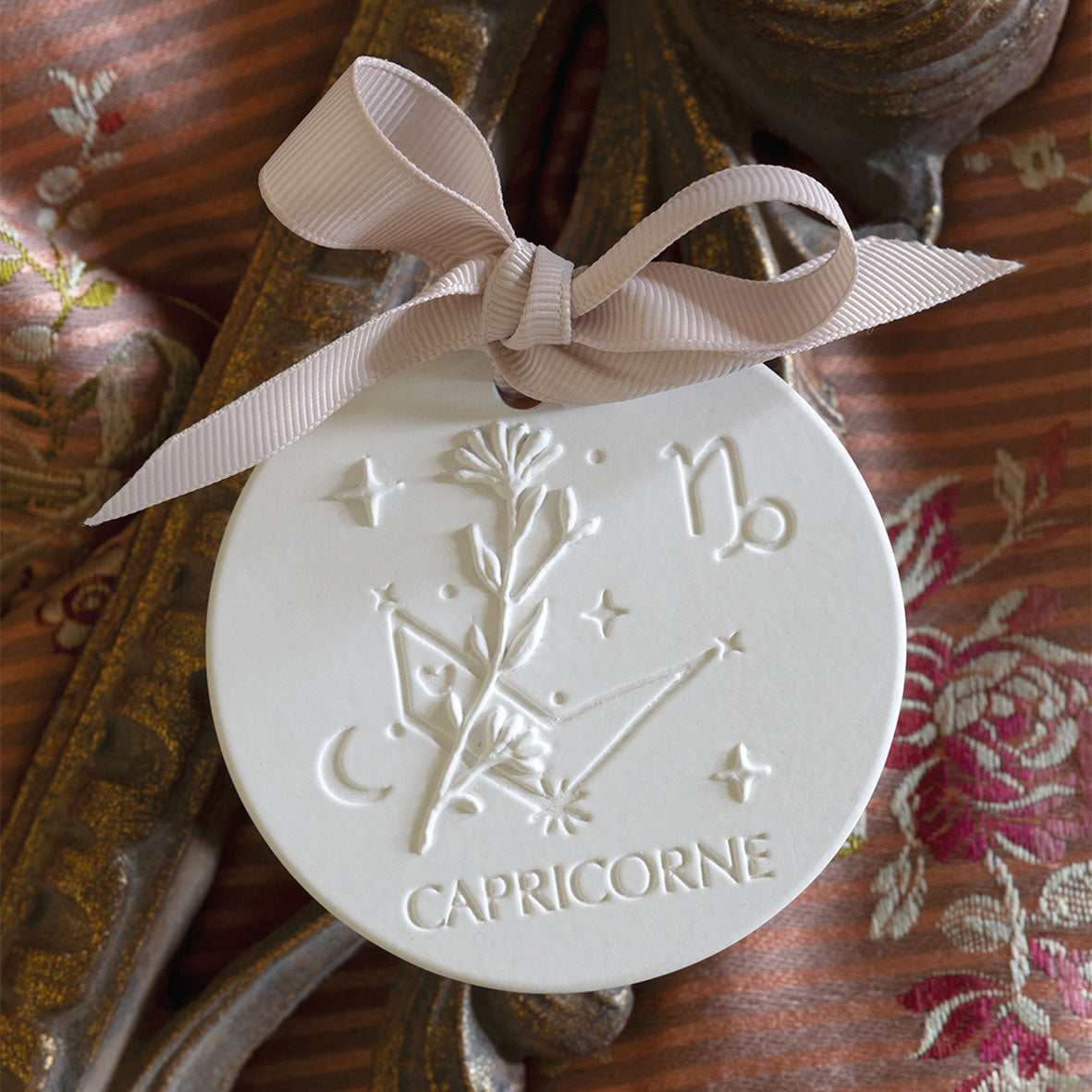 GESSO PERFUMADO ASTRAL CAPRICÓRNIO